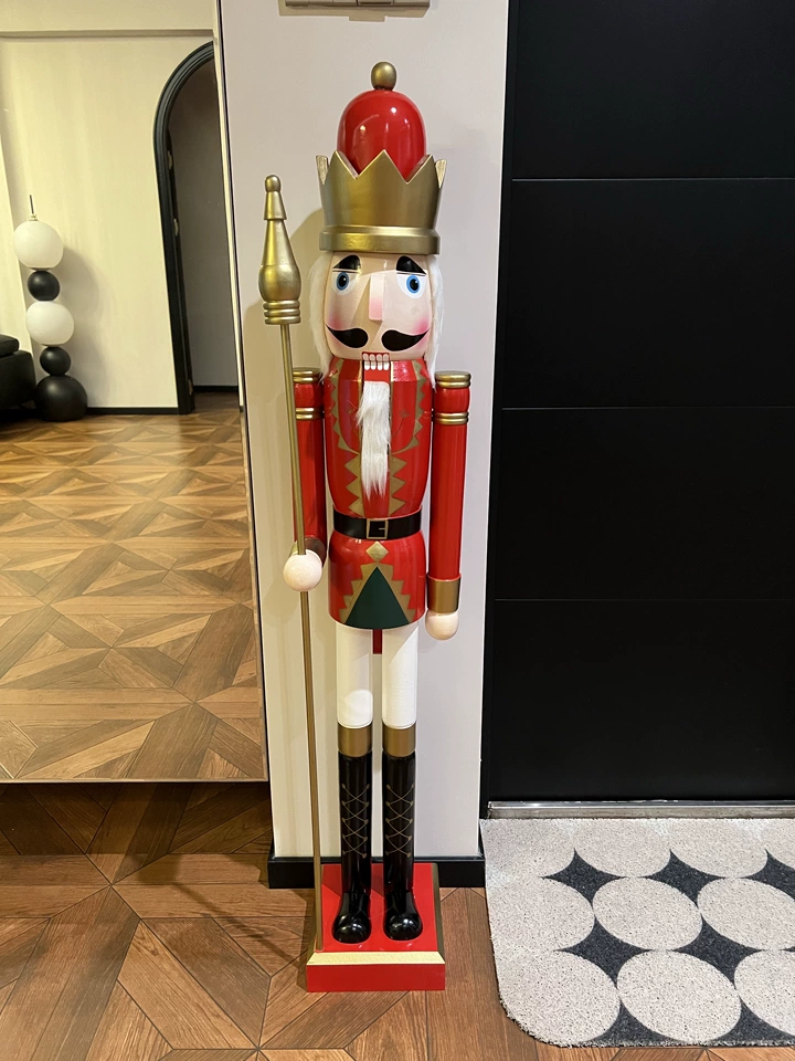 Cafe Decorative Ornament 120cm - Nutcracker Figurine ulasan dan harga